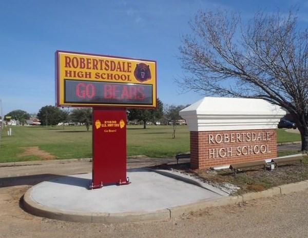 Police investigating threat at Robertsdale High School