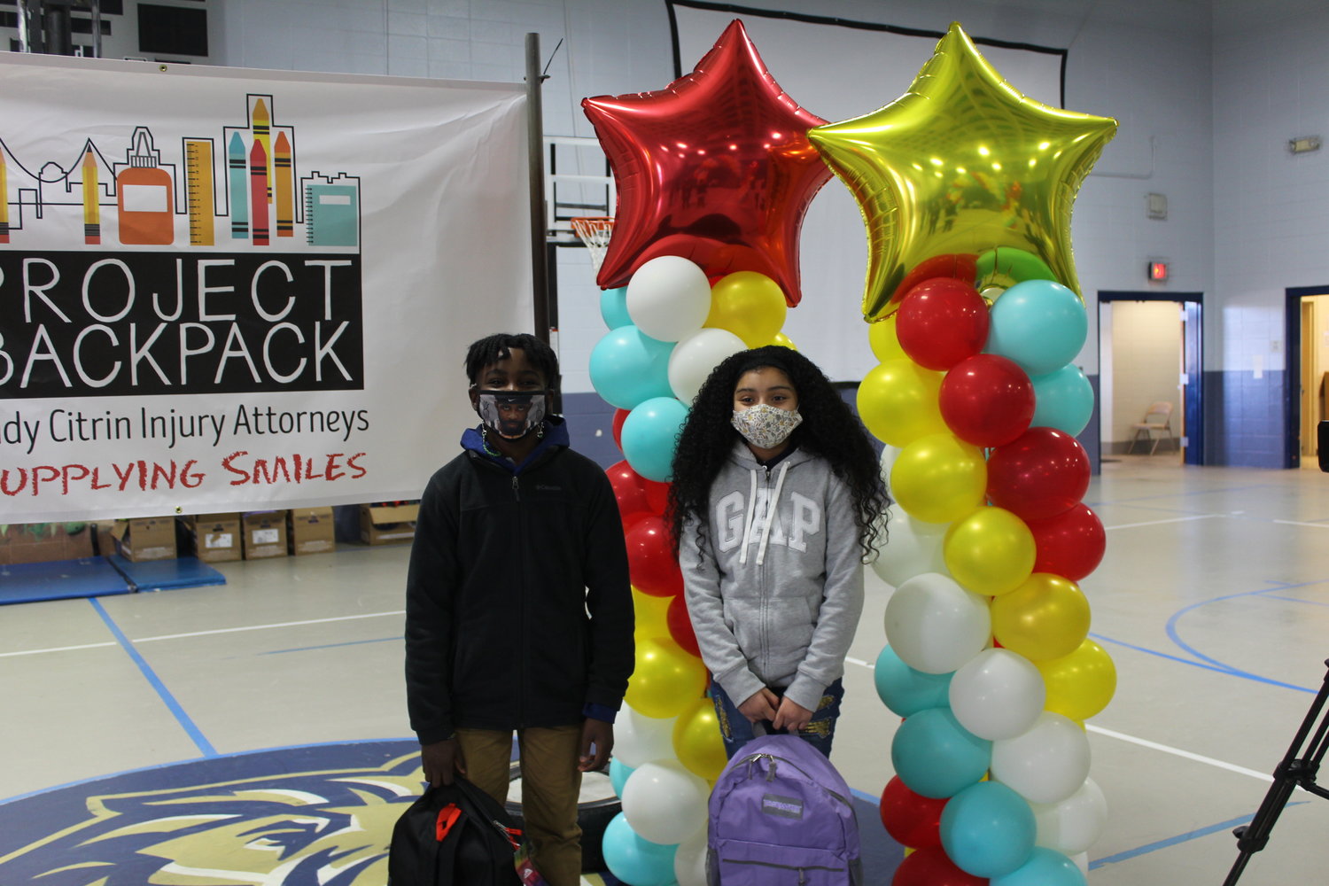 Magnolia School students receive bookbags, supplies from Andy Citrin's Project Backpack - Vimarsana News