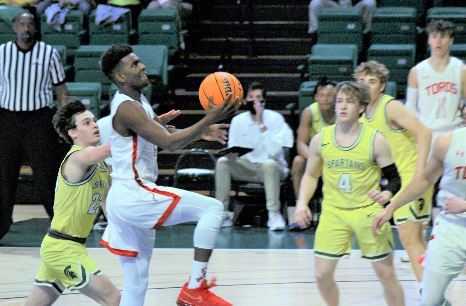 Toros fall to Spartans in Class 6A championship game - Vimarsana News