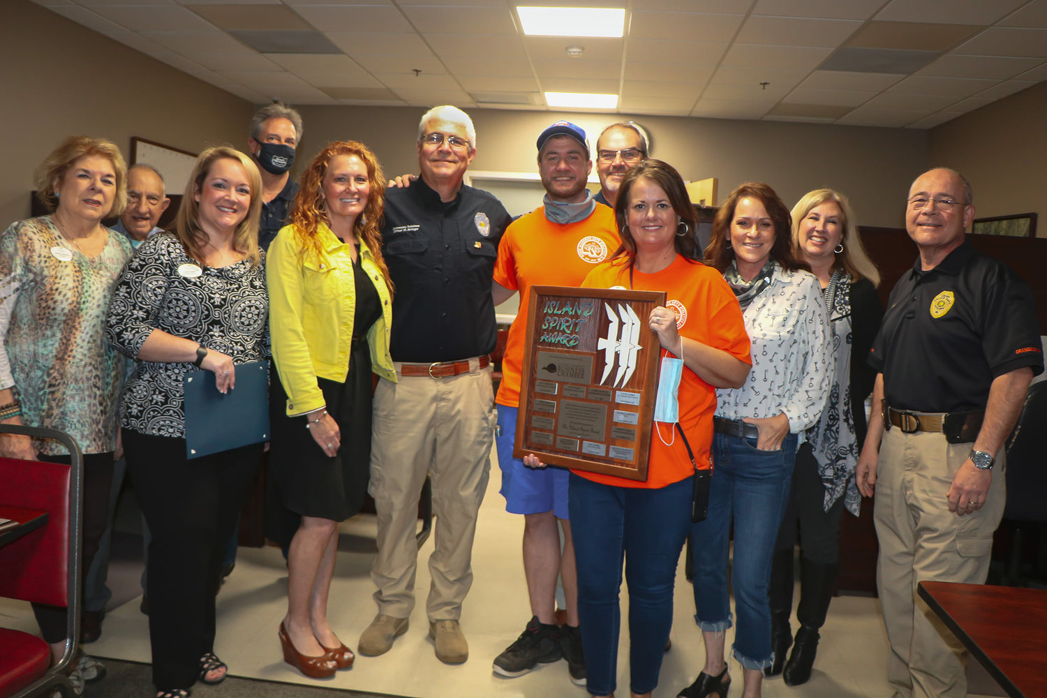Orange Beach police officer awarded January Island Spirit Award - Vimarsana News