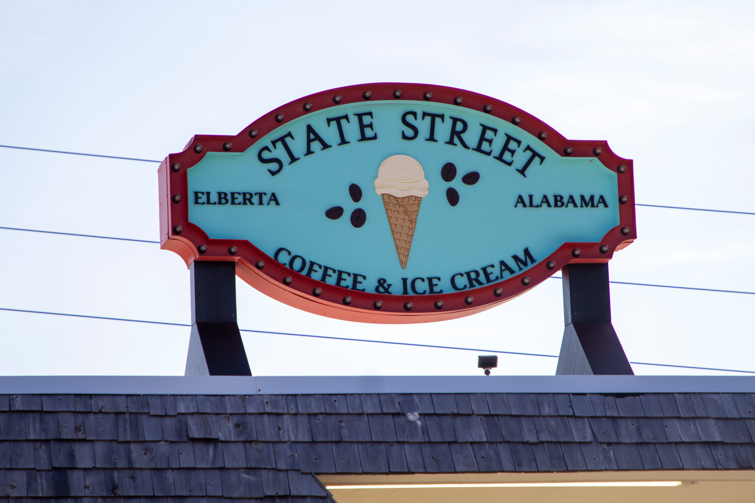 Local Elberta business owners open coffee, ice cream shop downtown
