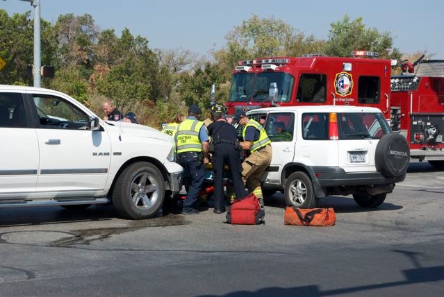 One Injured In Cedar Park Collision | Hill Country News