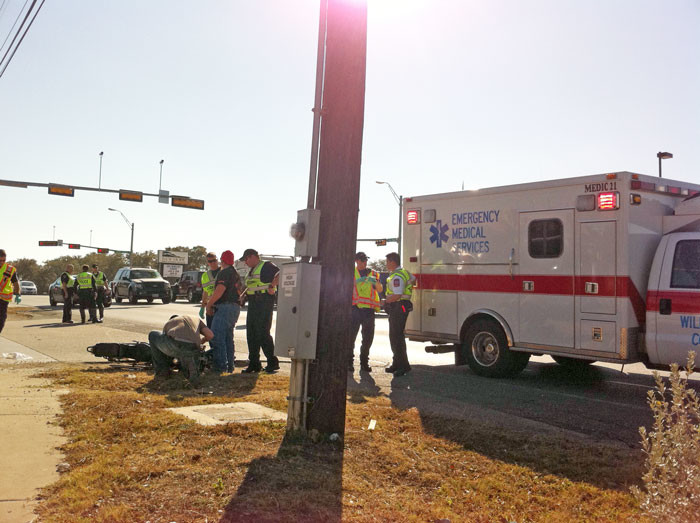 Cedar Park Motorcycle Wreck Sends One To Hospital | Hill Country News