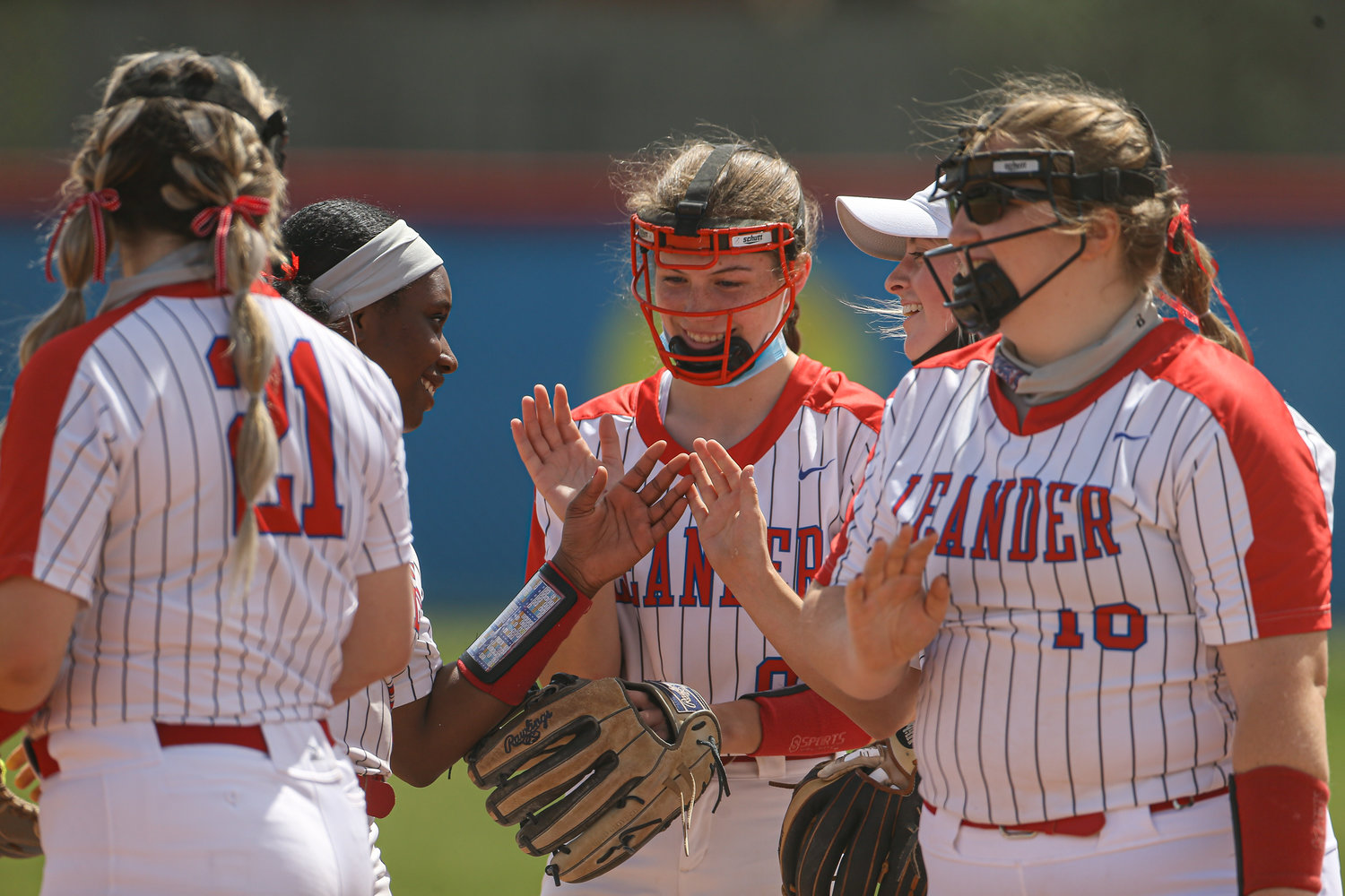 Softball playoffs begin for six Leander and Round Rock ISD teams Hill