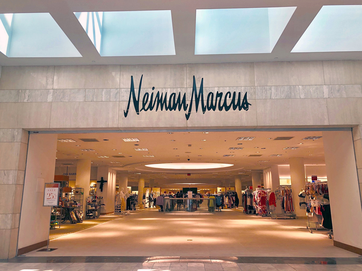 Neiman marcus