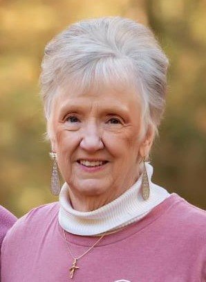 Diana Lynn Barak passed Nov. 5 at the age of 67. She leaves behind a large and loving family that misses her greatly. Diana was strong in her faith and loved the Lord and her family fiercely.