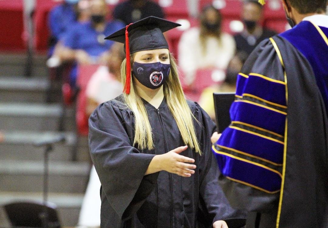 EMCC hosts graduation ceremony on Scooba campus