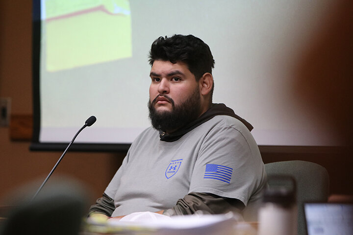 Leonel Ramos, the clerk who encountered Presley Eze at the Chevron, testifies in the Brad Lundsford trial on Feb. 5, 2025