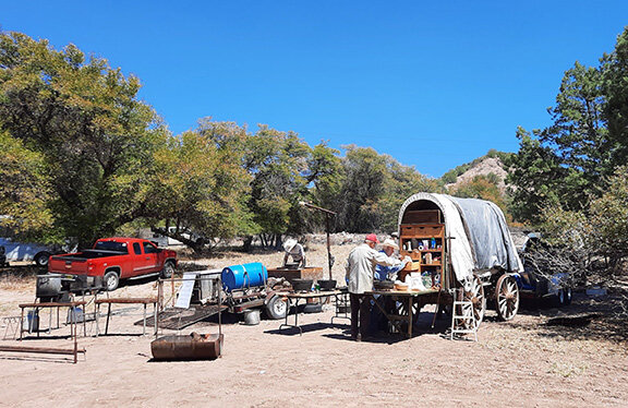 Some teams even have a traditional chuckwagon.