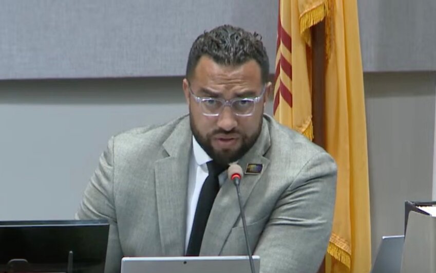 Las Cruces City Manager Ikani Taumoepeau addresses the city council about his budget proposal during a work session on April 22.