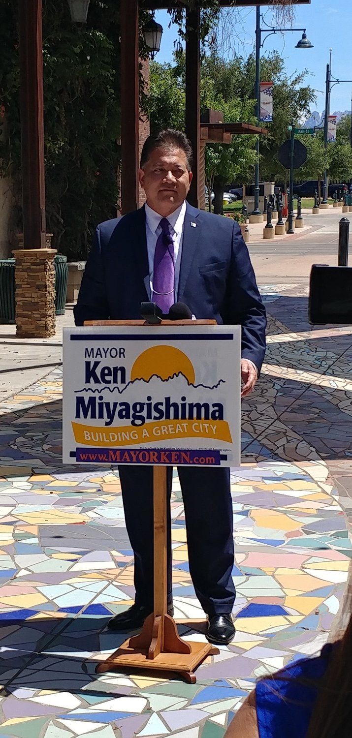 Mayor Ken Miyagishima announces his 2019 re-election campaign in Downtown Las Cruces.