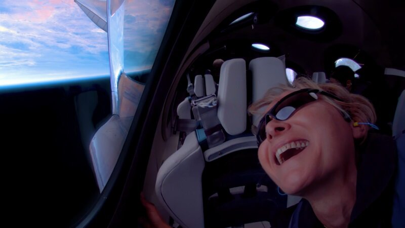 Ketty Pucci-Sisti Maisonrouge, a French-Italian private astronaut, marvels at the view from the Virgin Galactic spaceship Nov. 2.