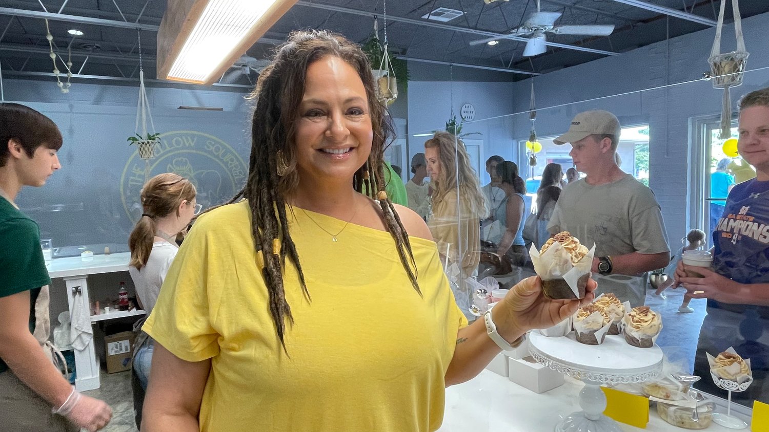 New bakery opens on 51 in Madison