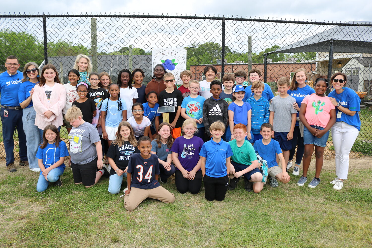Project Blueberry plaque unveiled at Mannsdale Upper Elementary