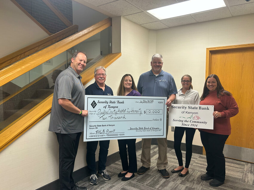 L to R : Stuart Campbell (SSBK President) , Pam Anderson , Wayne Erich (Kenyon Area Foundation Vice President) , Allen Stolee, Nicole Seifert, Abby Dahlgren