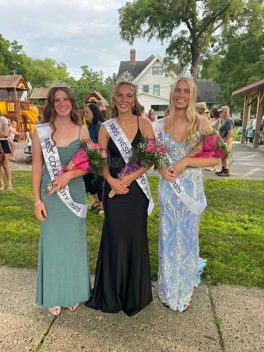 West Concord Survival Days royalty
left to right: Miss Congeniality: Autumn Froyum, Miss West Concord: Rainey Dobbs, 1st Runner Up: Alaina Klevus Westlund