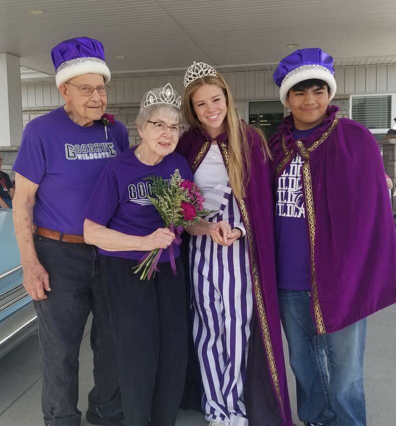 2025 Homecoming king and queen of Goodhue Living, Duane and Marilyn Jonas and high school queen and king, Sophia Lodermeier and Alexis Lopez Escalona.