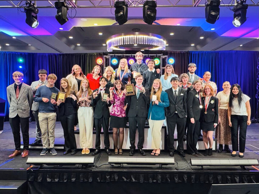 Front Row: Jerry Lee, CJ Juring, Broden Dickie, Vika Kundel, Lincoln Johnson, EJ Okeefe, Frankie Gann,   Logan Skjeveland, Abigail Wirkus, Angel Mata Colin, Ollie Akkerman, RoseLyn Liudahl, Jade Scovill,   Brooklyn Mechtel, Sophia Hernandez   Back Row: Autumn Dean, Mya Matejcek, Lydia Madison, Abrielle Emanuel, Avery Reiser,    Alan Ortiz, Brinley Dickie, Hector Ibarra, Dora Chable   Not Pictured: Genevieve Starkson, Rory Ginder