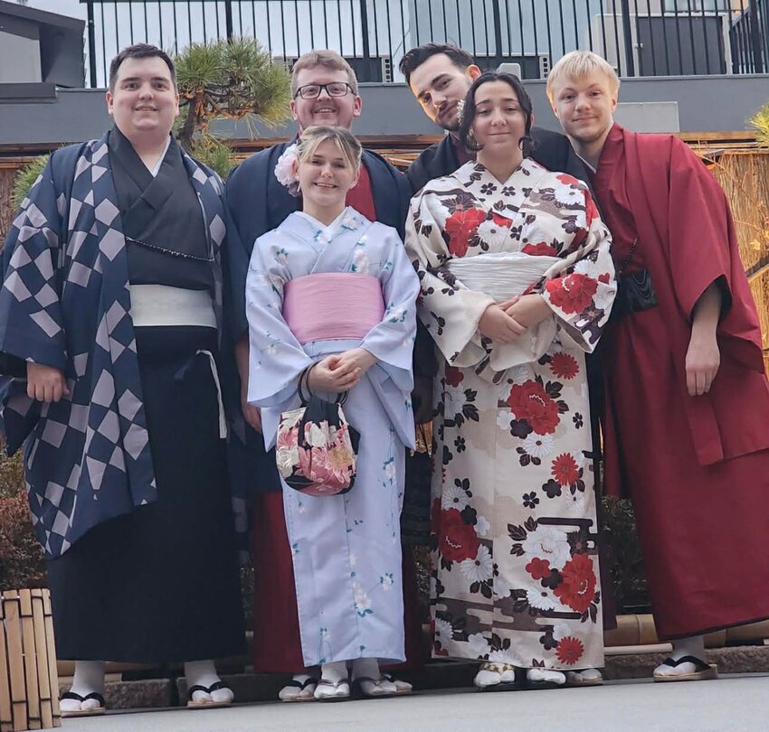 Left to right, back row: Ethan, Trevor, Josiah, Benjamin   Front row: Mari, Amelia