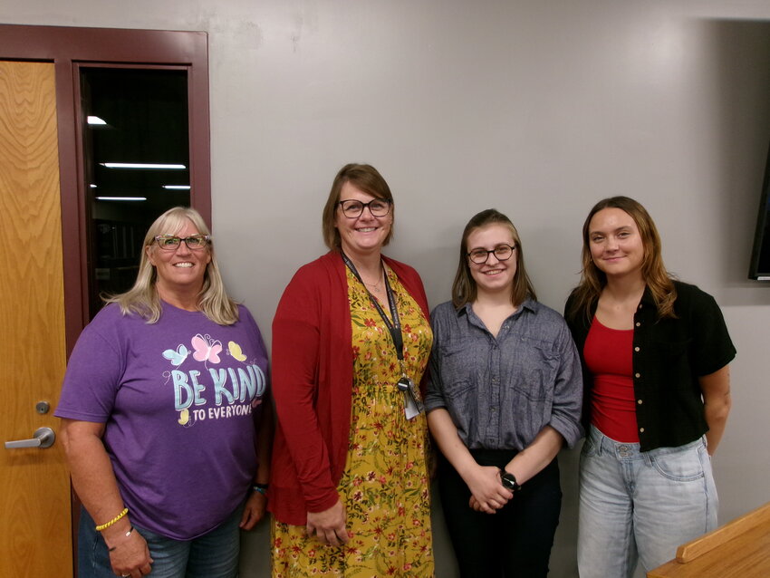 L to R: Jenny Justice, Jen Grove, Grace Hanson, Emma Ogren