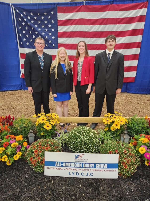 Harrisburg Team, L-R, Troy Clemenson (Zumbrota), Liesl Veiseth (Zumbrota), Anna Rott (Elgin), Ross Simpson (Pine Island)