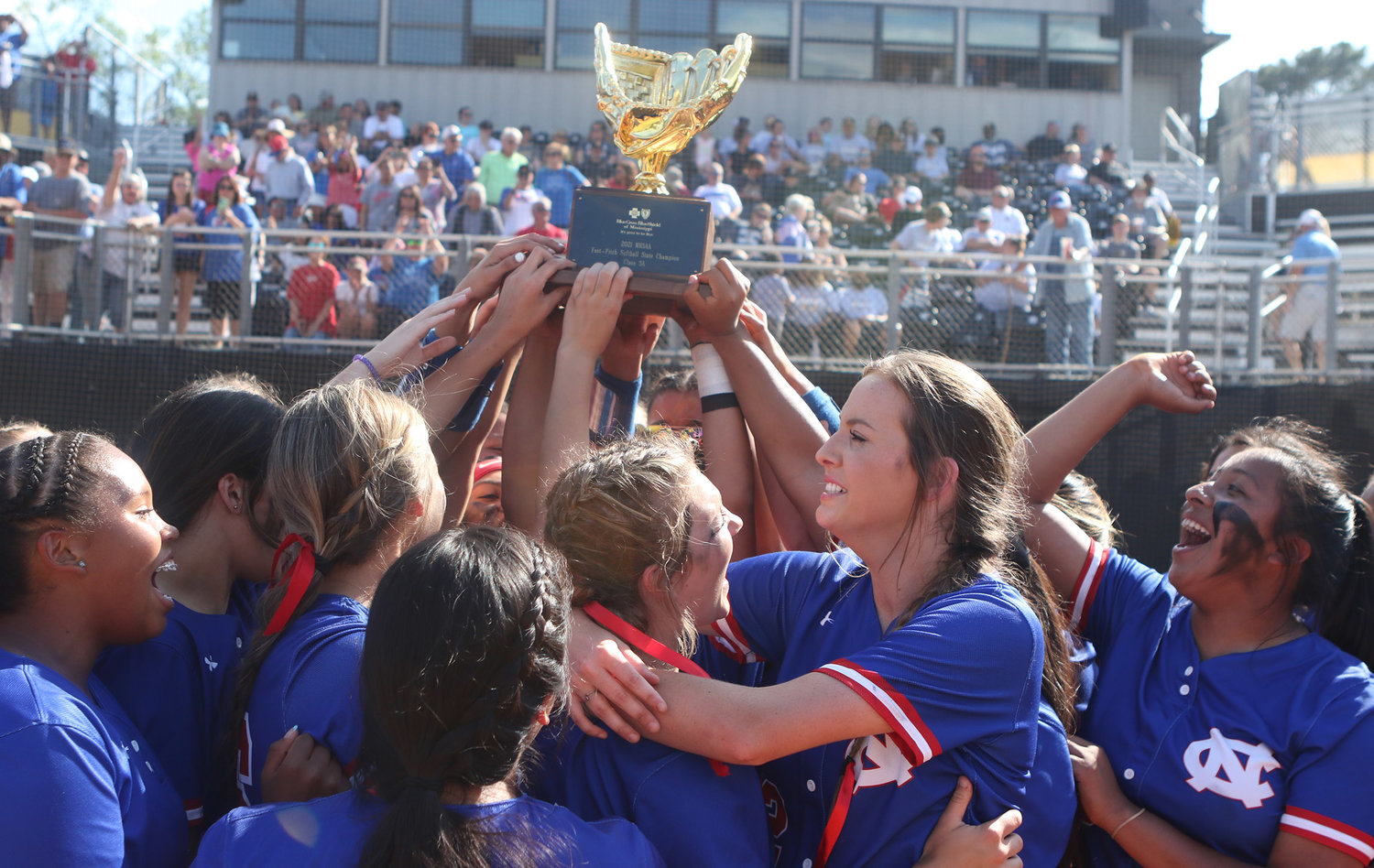 Lady Rockets Finish With Perfect Record To Claim 8th Straight Title