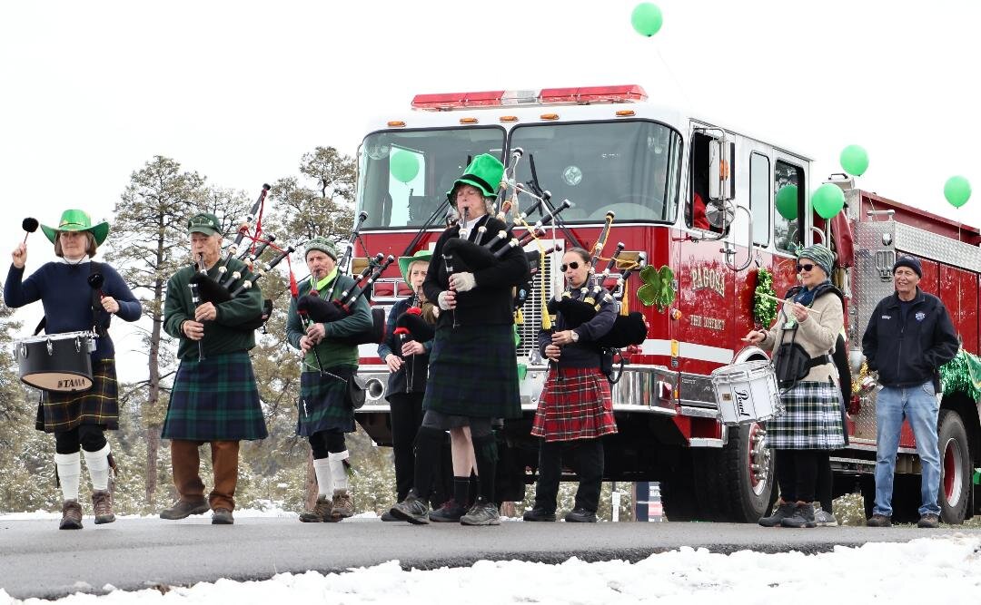 Saturday’s St. Patrick’s Day Festival, to be held in the parking lot of St. Patrick’s Episcopal Church, will again feature the traditional “world’s shortest parade” at 11:15 a.m.