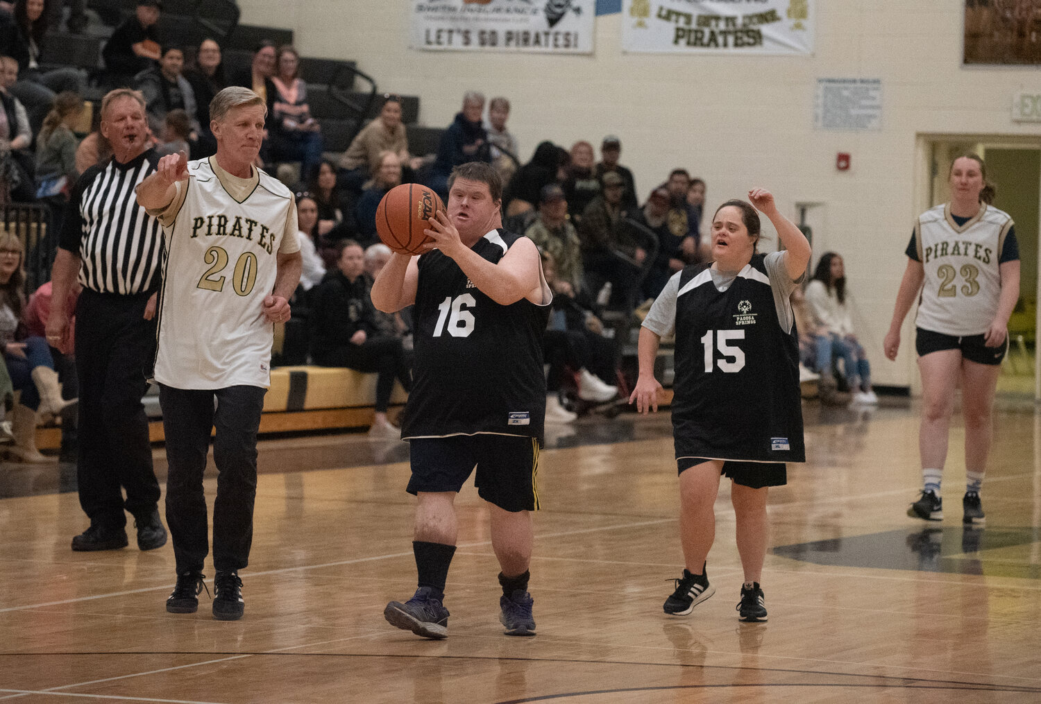 Local basketball fans were treated to extra action last weekend as the Pagosa Springs Special Olympics team took on a team of community members Saturday evening at Pagosa Springs High School. The Special Olympics team easily logged an 85-7 win, to the delight of the crowd.