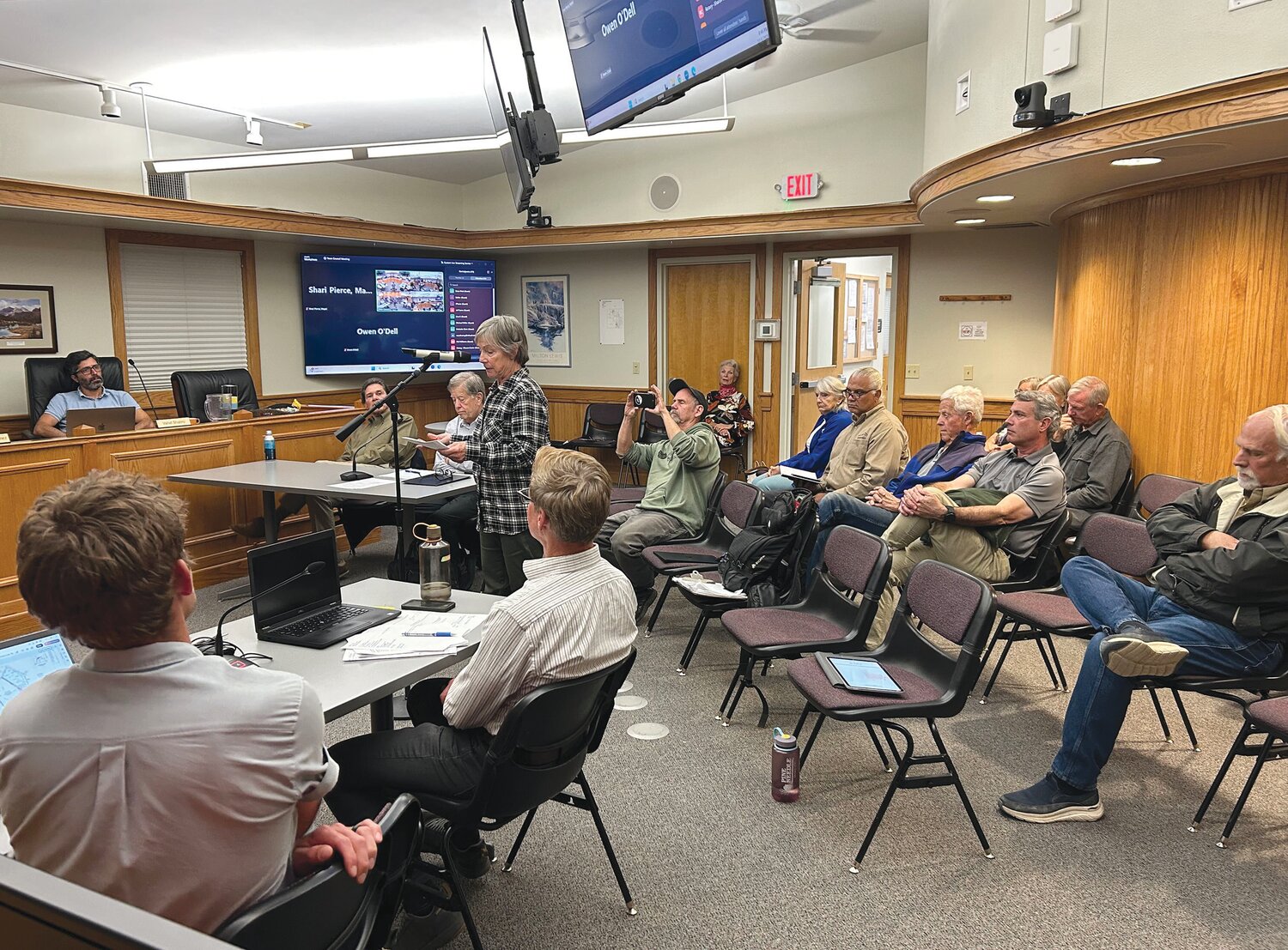 Resident Jane Weitzel addresses the Pagosa Springs Town Council during the council&rsquo;s consideration of a planned development agreement for the proposed Ponderosa Mountain subdivision on Oct. 6.