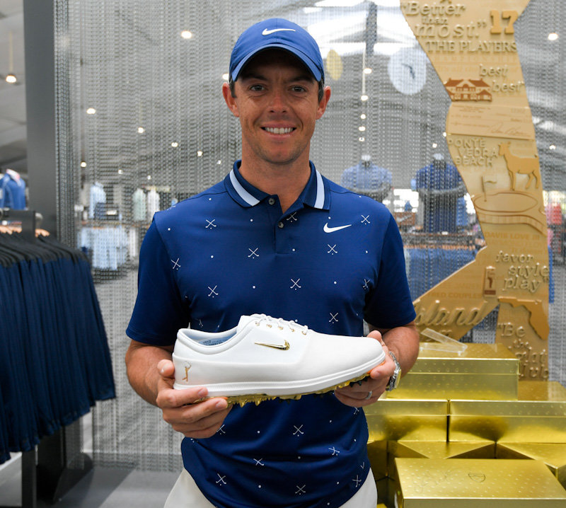 rory mcilroy nike golf hoodie