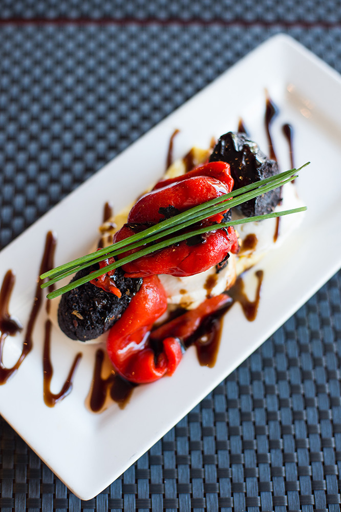 Dining Review 10 Rocks Tapas Bar Providence Media