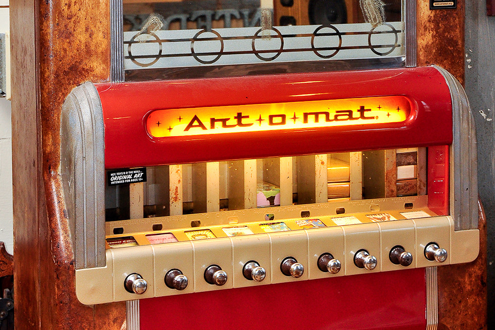 The Art-o-mat Comes Back 