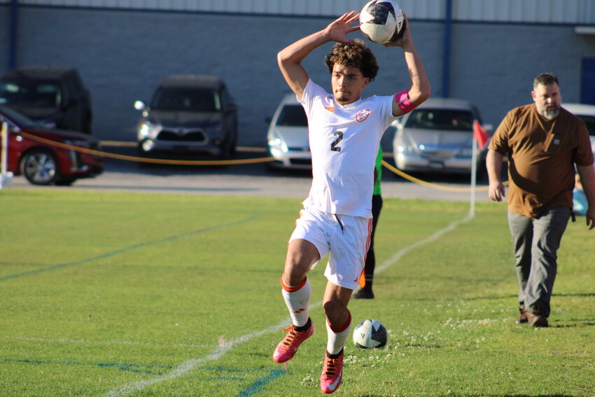 Ivan Draine (2) scored a goal and assisted on two others on Friday.