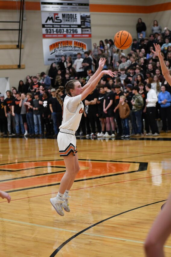Lizzie Keele (11) connects on three of her team-high 10 points on Tuesday.