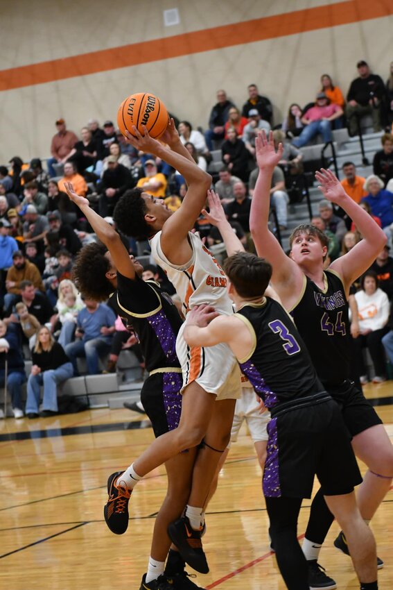 Jason Cullum (3) scored 19 points in Cascade's win on Tuesday.
