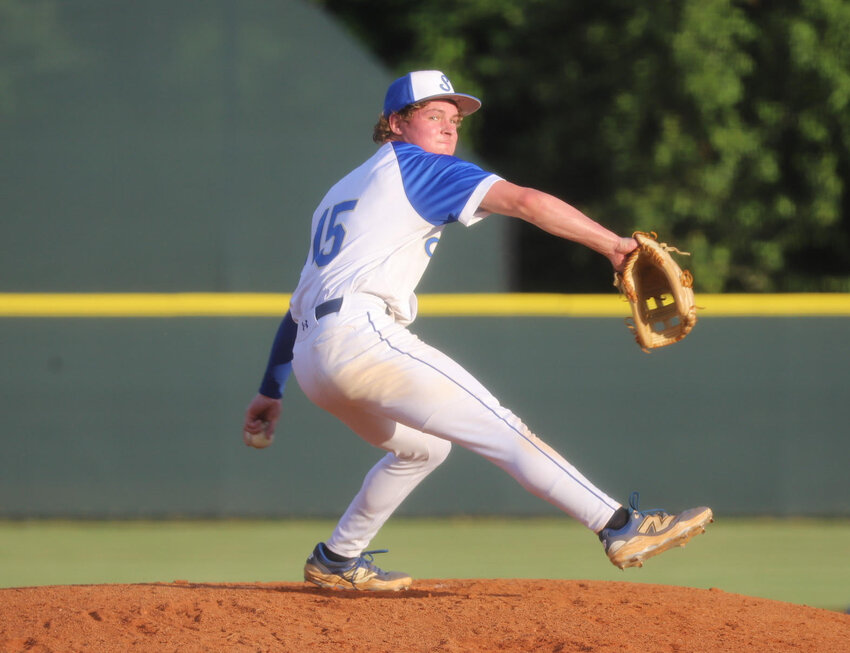 Stephen Bobo (15) finished the 2025 season with a 6-3 record and an ERA of 1.11 on the mound while tallying a team-high 66 strikeouts to just 17 walks in 44.1 innings of work as a sophomore.