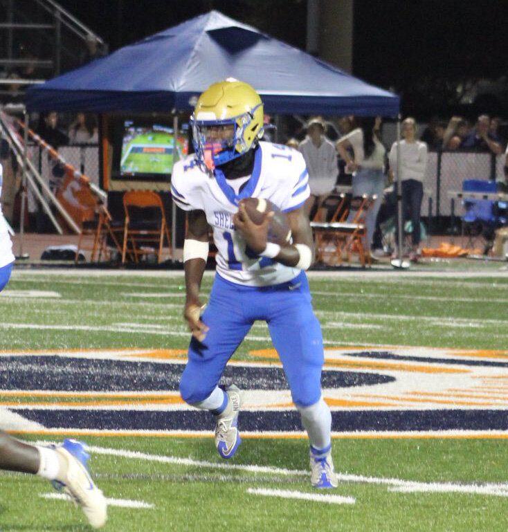 Splitting drives with Stephen Bobo as Bobo returns from injury, freshman Cyonn Rucker (14) ran for 70 yards on 6 attempts while also finishing 2/4 passing for 20 yards in his second-career start under center.