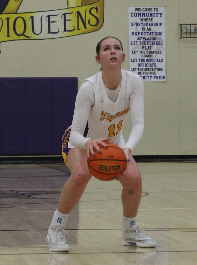 Community's Alyssa White (11) was named to the 2025-26 BCAT Player of the Year Award Midseason Watchlist on Monday.