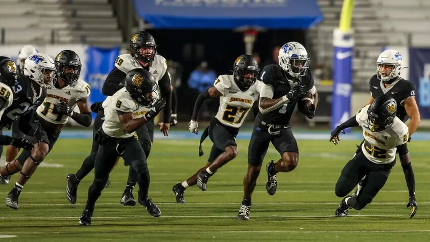 Omari Kelly (1) had a 61-yard punt return TD on Tuesday night in MTSU's 14-5 conference win over Kennesaw State.