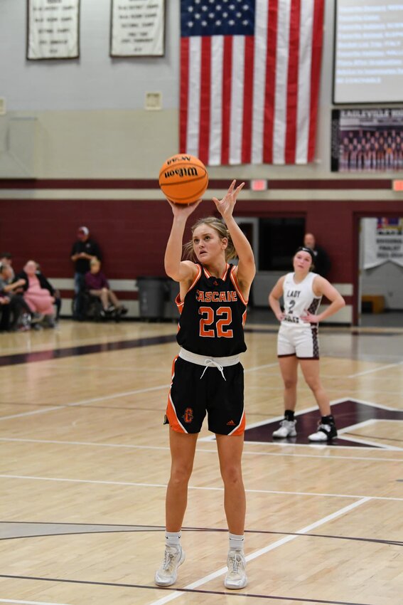 Kaegan Young (22) went 7/10 from the FT line, scoring a team-high 15 points in Cascade's nail-biting four-point win at Eagleville on Tuesday night.