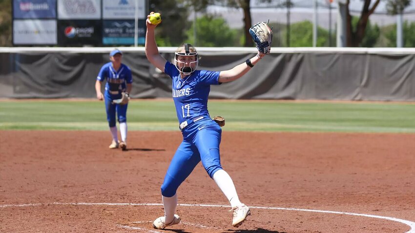Leila Ammon (17) struggled in the circle in game three at NM State on Sunday, lasting just 3.1 innings and giving up six earned runs on nine hits and one walk with two strikeouts on 75 pitches.