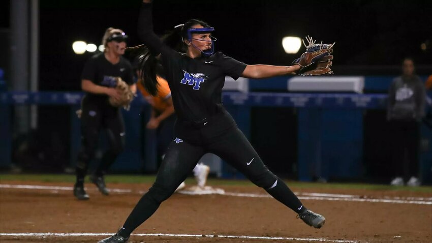 Mary Martinez (10) struck out eight batters en route to a complete-game shutout win on Saturday against UTEP.