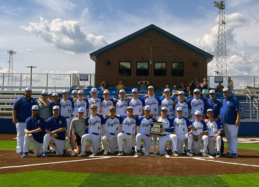 Shelbyville Central won the program's first Region Championship since the 1993 season on Sunday.