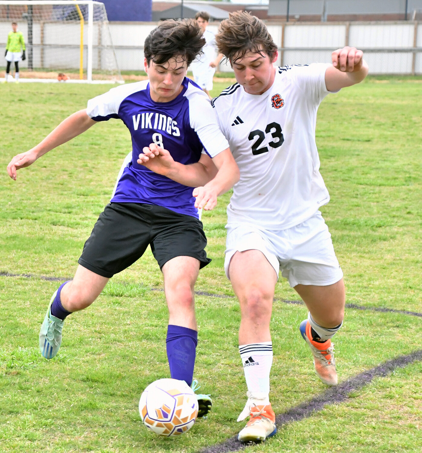 Champs outlast Vikes in district grudge match - Shelbyville Times-Gazette