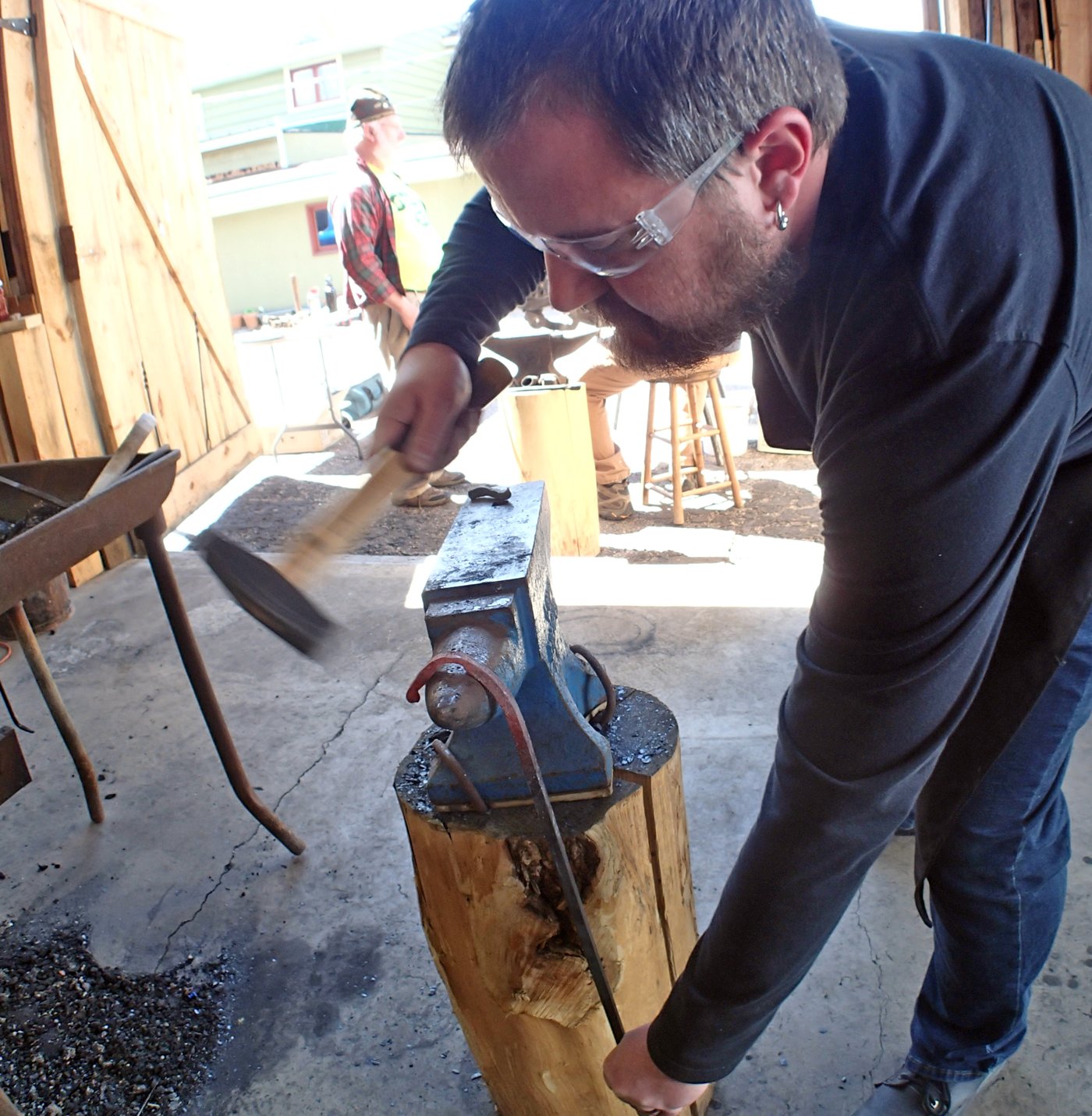 Hammer and tongs: Blacksmithing at Ely Folk School - Vimarsana News