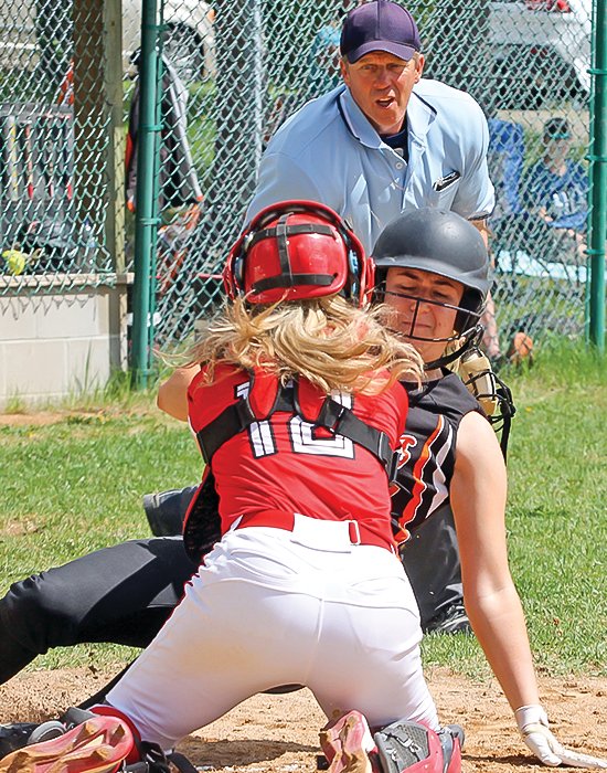 Wolves top Deer River 27-24 - Vimarsana News
