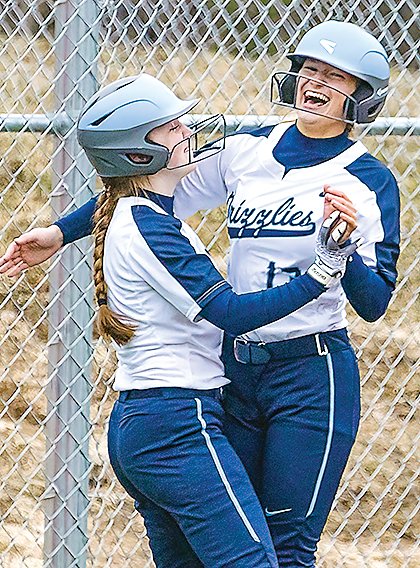 Grizzlies collect two road wins - Vimarsana News