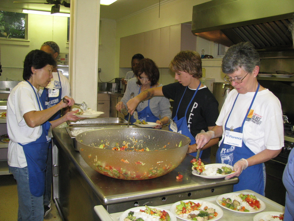 Toni's Kitchen Launches "Neighbors Feeding Neighbors" The Jersey